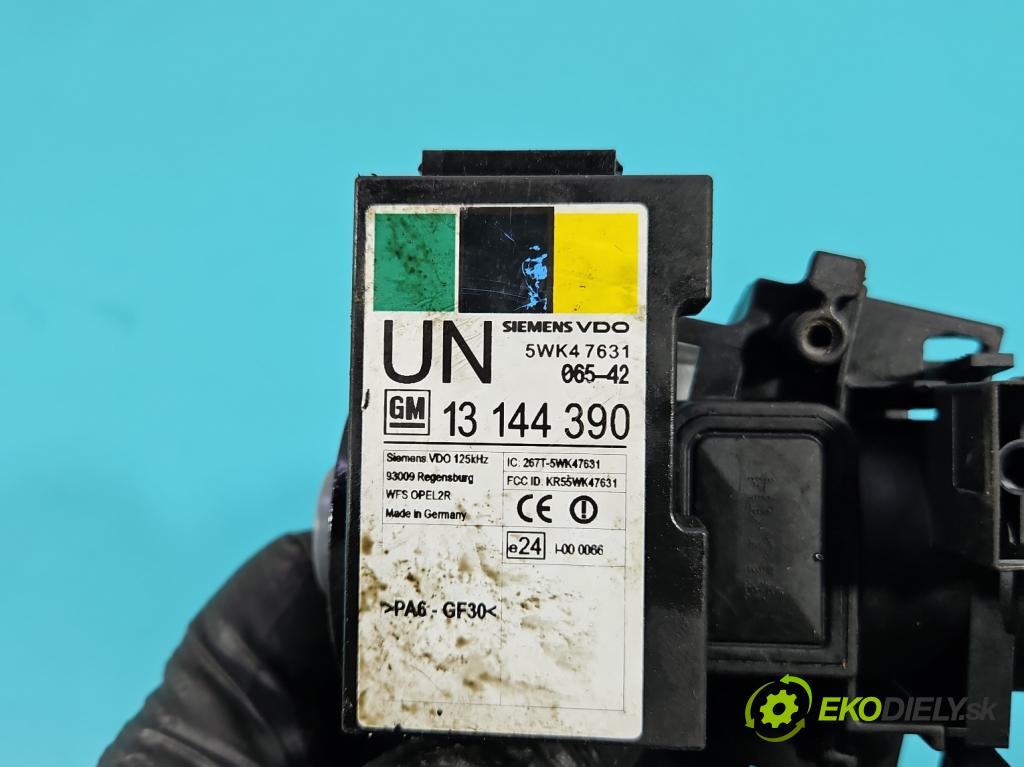 Opel Corsa C 2000-2006 1.2 16V 80 HP manual 59 kW 1229 cm3 3- riadiaca jednotka motora 0261208253