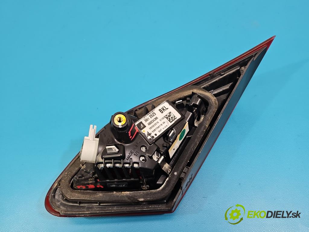 Opel Corsa E 2014-2019 1.3 cdti 75 HP manual 55 kW 1248 cm3 3- svetlo / reflektor zadné ľavé 39012629 (Kľučka dverí ostatné)