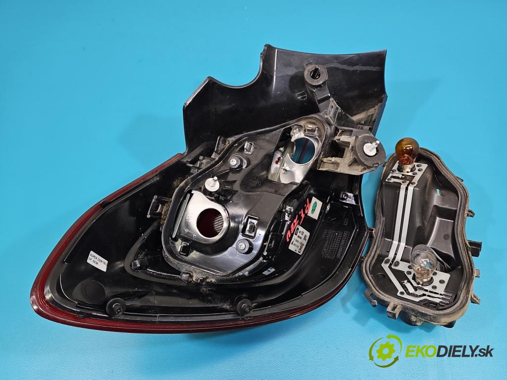 Opel Corsa E 2014-2019 1.3 cdti 75 hp manual 55 kW 1248 cm3 3- světlo zadní pravé 39012628 (Klika dveří ostatní)