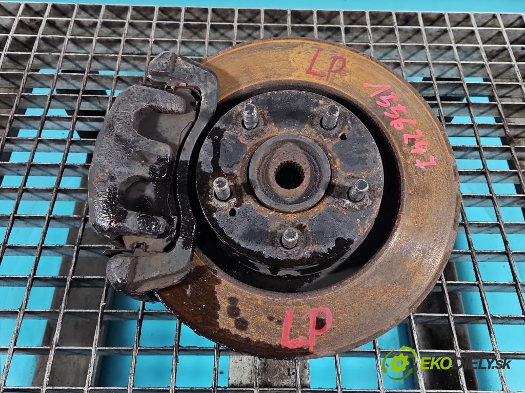 Mitsubishi Outlander I 2003-2006 2.0 16V 136hp manual 100 kW 1997 cm3 5- náboj levé  (Náboj kola)