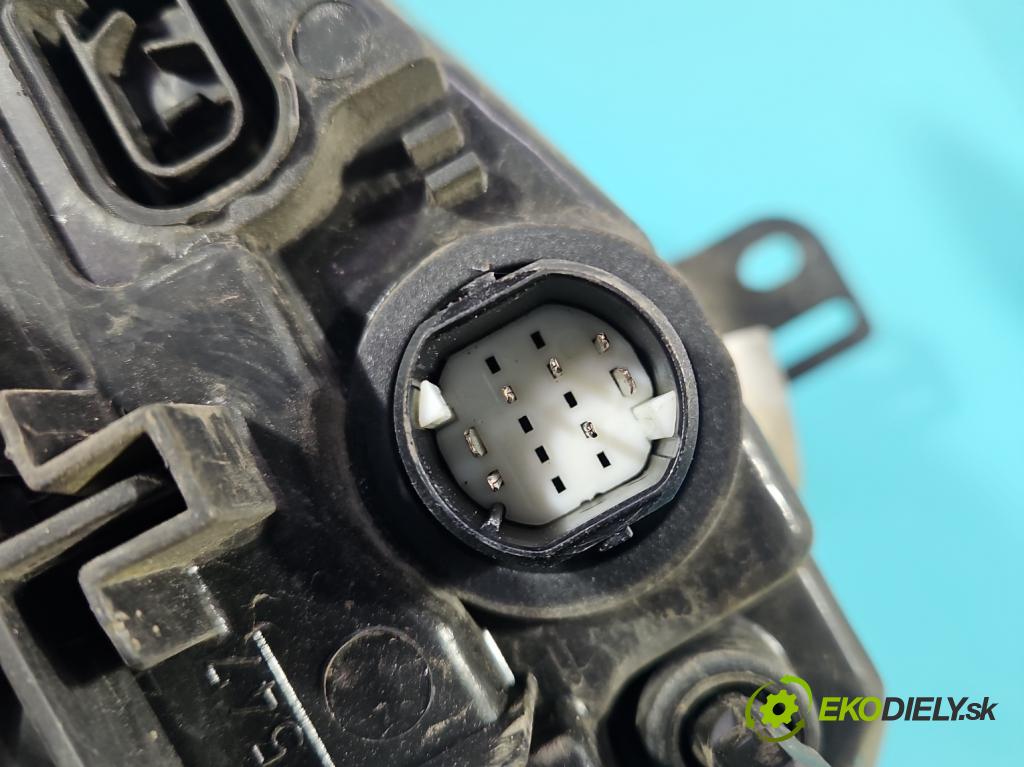 Fiat Panda II 2003-2012 1.1 54 HP manual 40 kW 1108 cm3 5- Reflektor: pravý  (Svetlo predné pravé)