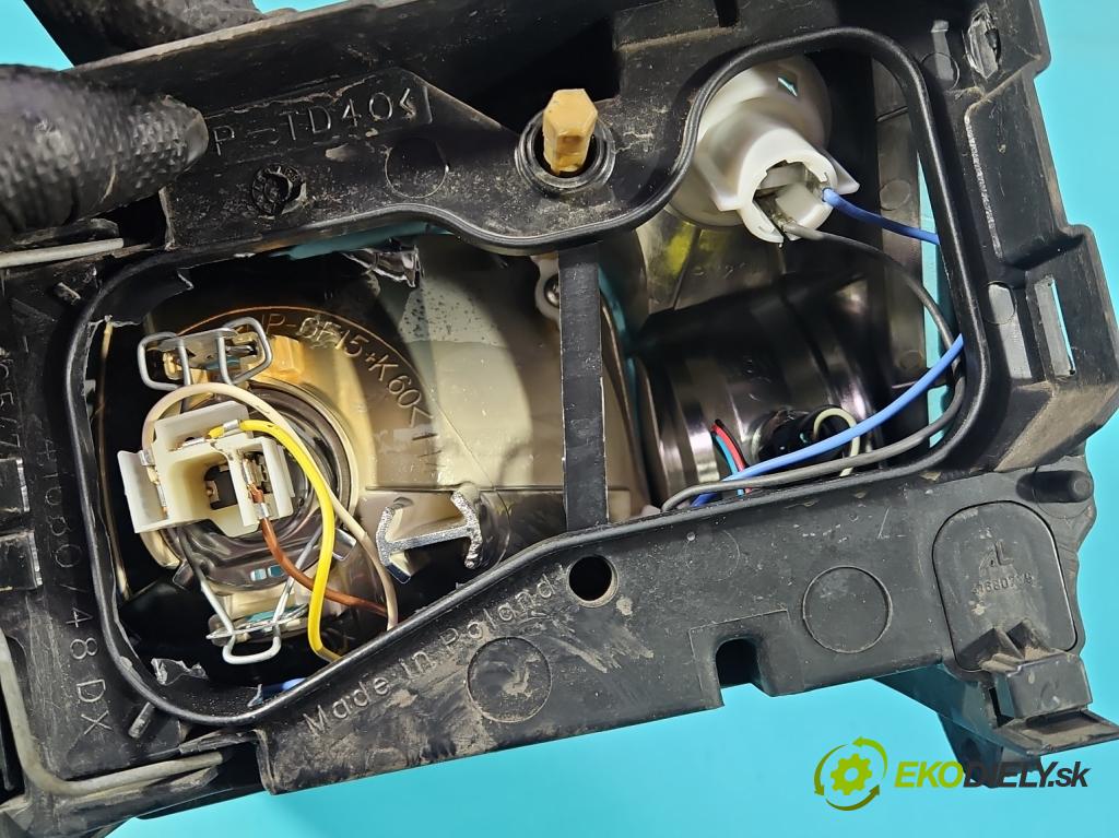 Fiat Panda II 2003-2012 1.1 54 HP manual 40 kW 1108 cm3 5- Reflektor: pravý  (Svetlo predné pravé)