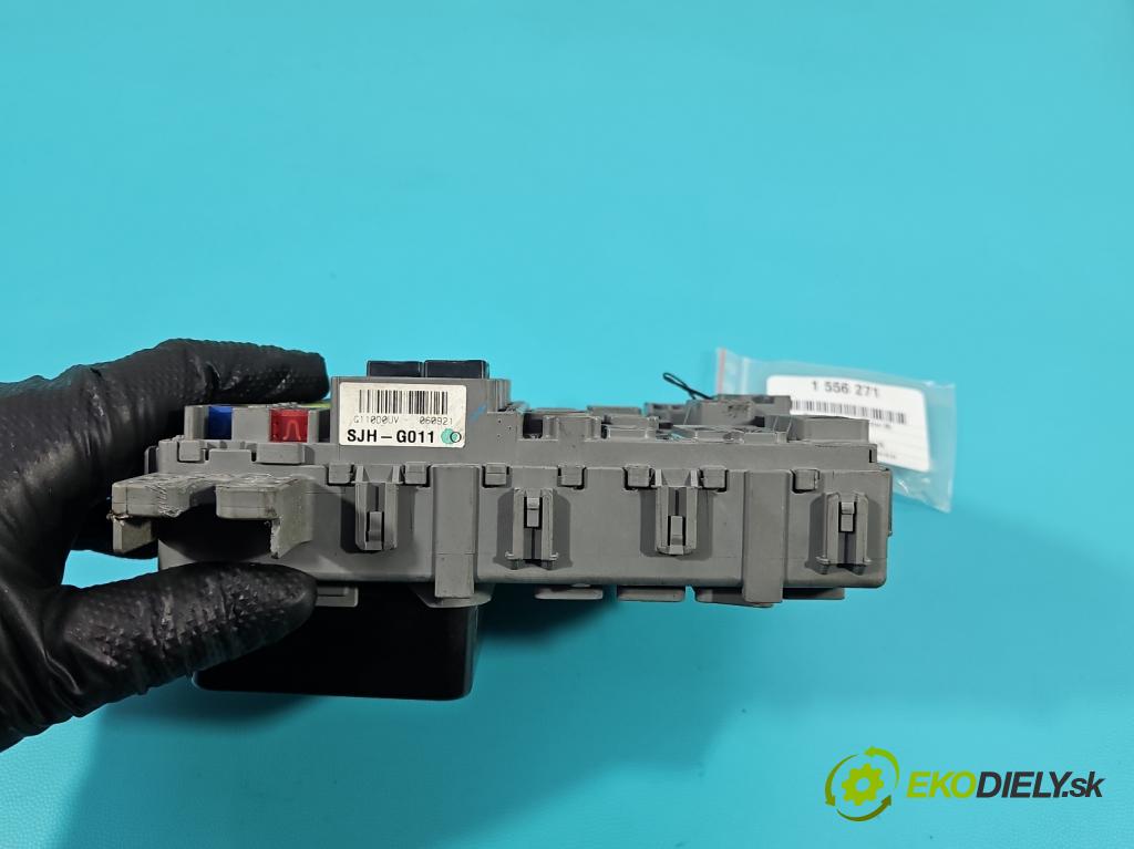 Honda Fr-v 2.2 i-ctdi: 140 hp manual 103 kW 2204 cm3 5- skříňka pojistková 38650-SJD-G01 (Pojistková skříňka)