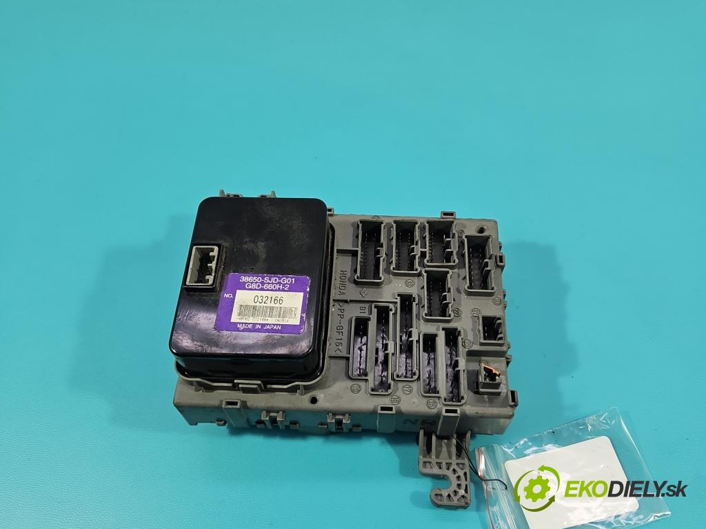 Honda Fr-v 2.2 i-ctdi: 140 hp manual 103 kW 2204 cm3 5- skříňka pojistková 38650-SJD-G01 (Pojistková skříňka)