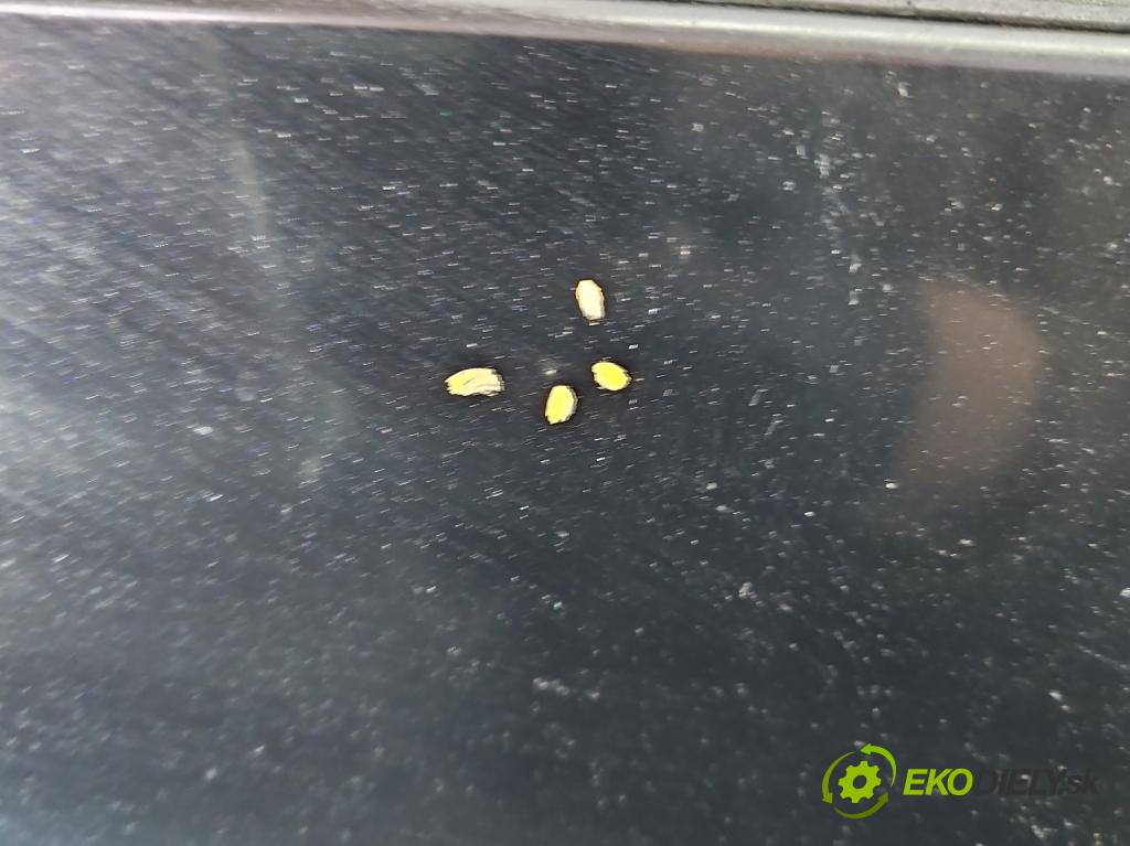 Honda Fr-v 2.2 i-ctdi: 140 HP manual 103 kW 2204 cm3 5- zadna kufor (Kapota zadná (kufor))