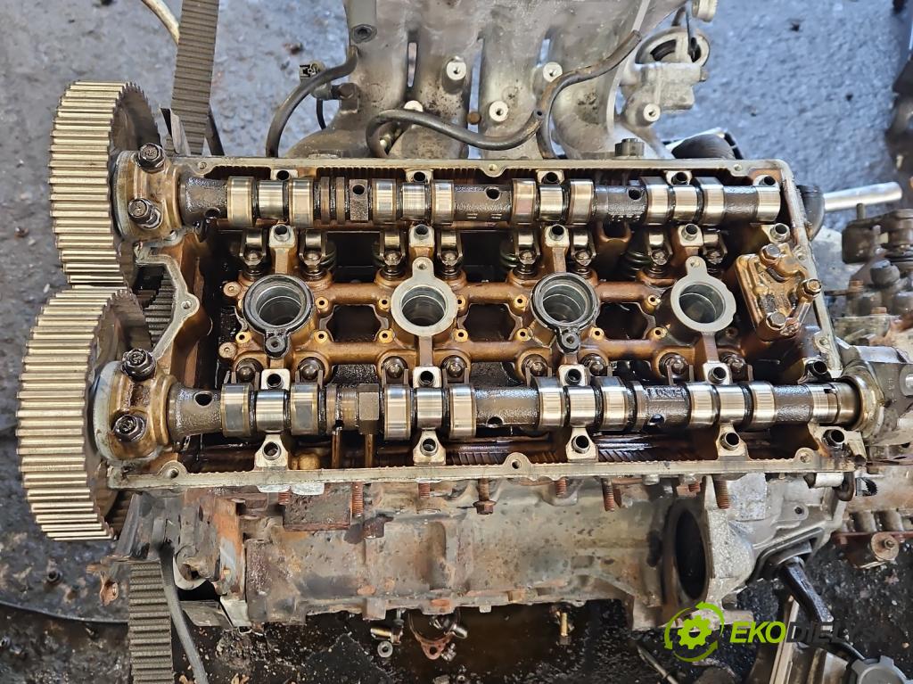 Mitsubishi Outlander I 2003-2006 2.0 16V 136hp manual 100 kW 1997 cm3 5- hlava motoru 4G63