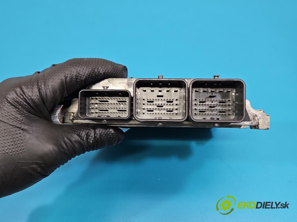 Ford Focus Mk3 2010-2018 1.6 tdci 95 hp manual 70 kW 1560 cm3 5- řídící jednotka motoru BV61-12A650-EGC