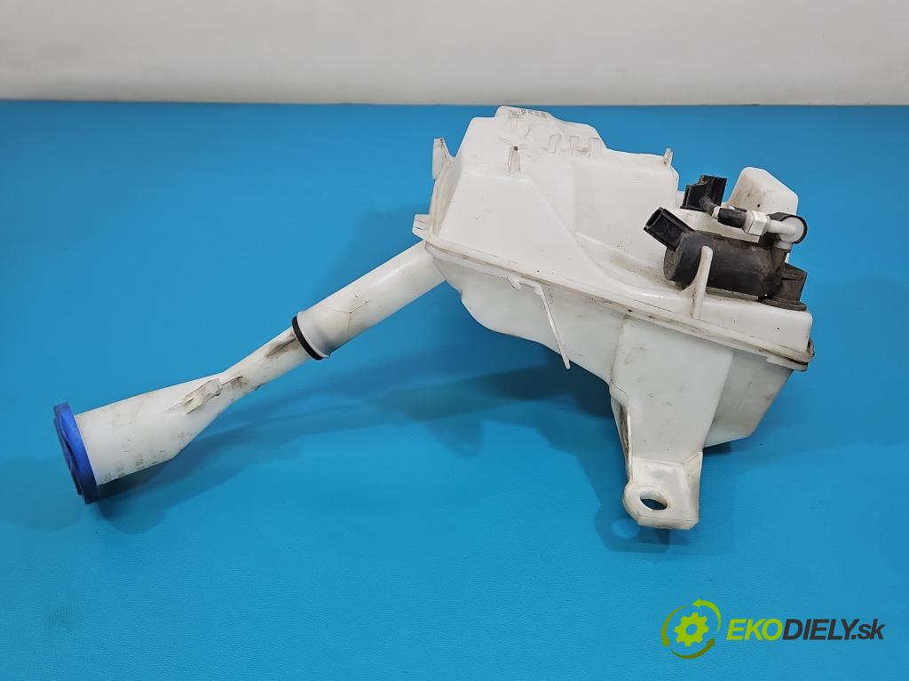 Ford Focus Mk3 2010-2018 1.6 tdci 95 HP manual 70 kW 1560 cm3 5- nádržka tekutina: ostrekovačov