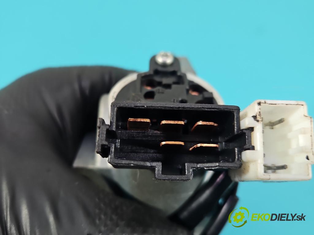 Mitsubishi Outlander I 2003-2006 2.0 16V 136hp manual 100 kW 1997 cm3 5- řídící jednotka motoru 1860A154