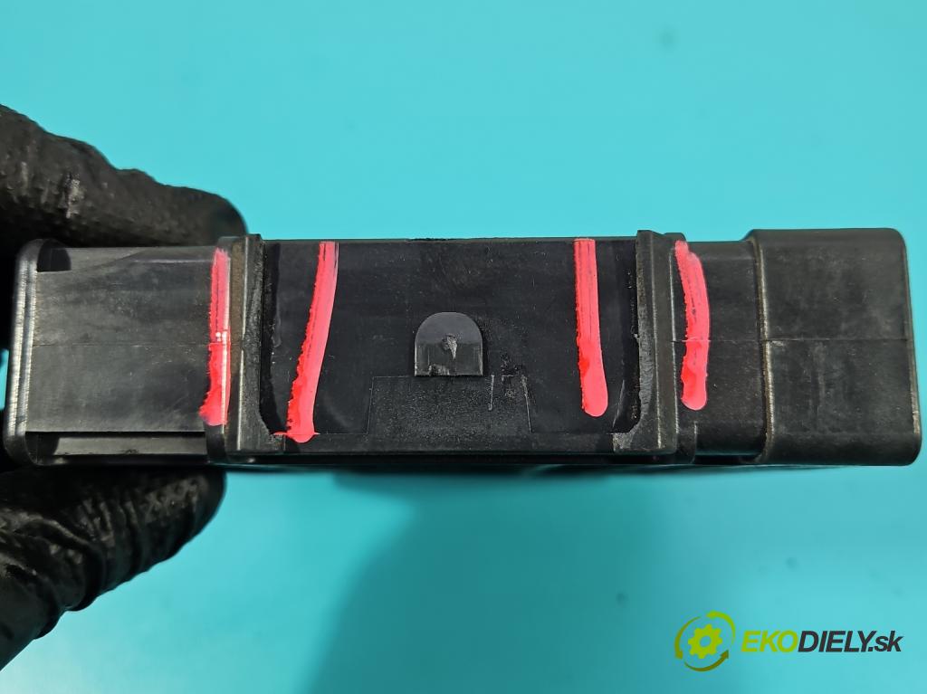 Mitsubishi Outlander I 2003-2006 2.0 16V 136hp manual 100 kW 1997 cm3 5- řídící jednotka motoru 1860A154