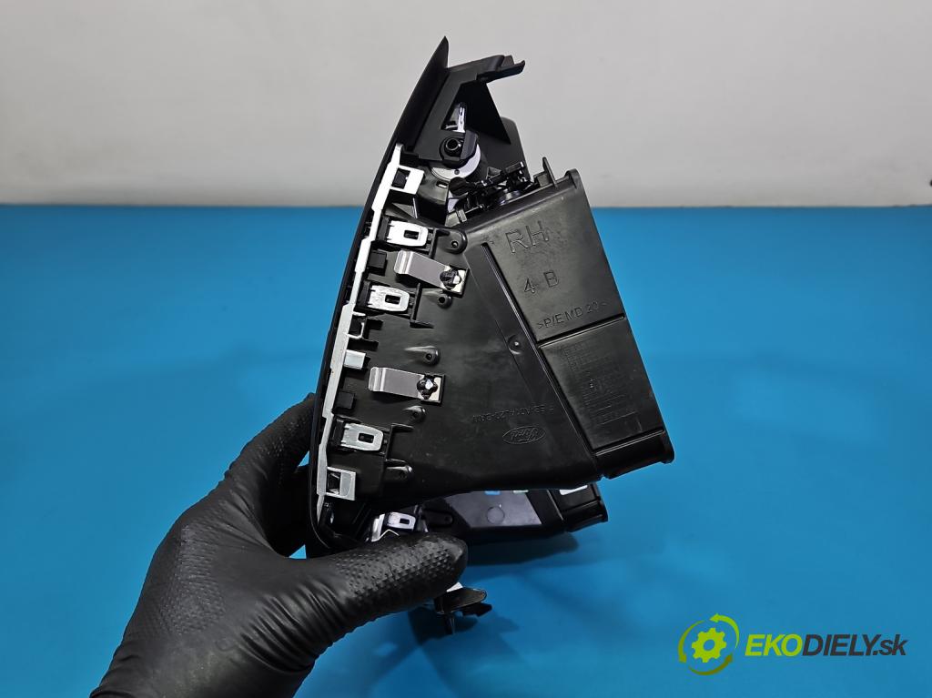 Ford Focus Mk3 2010-2018 1.6 tdci 95 HP manual 70 kW 1560 cm3 5- Mřížka: kúrenia stredová F1EB-A014L21-BA (Mriežka kúrenia (fukár))