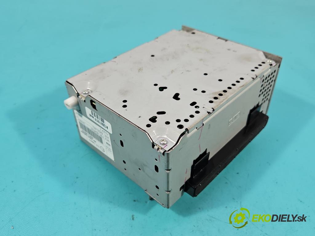 Ford Focus Mk3 2010-2018 1.6 tdci 95 hp manual 70 kW 1560 cm3 5- Radio továrna: F1BT-18C815-GG