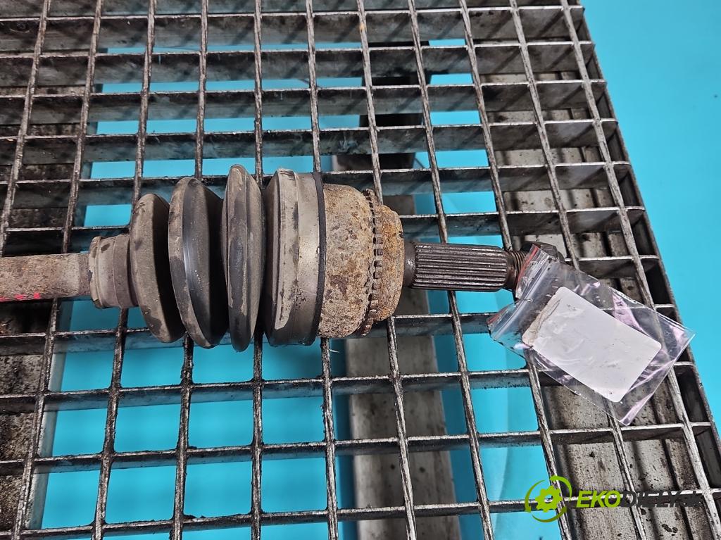 Mitsubishi Outlander I 2003-2006 2.0 16V 136 HP manual 100 kW 1997 cm3 5- poloos predné ľavé