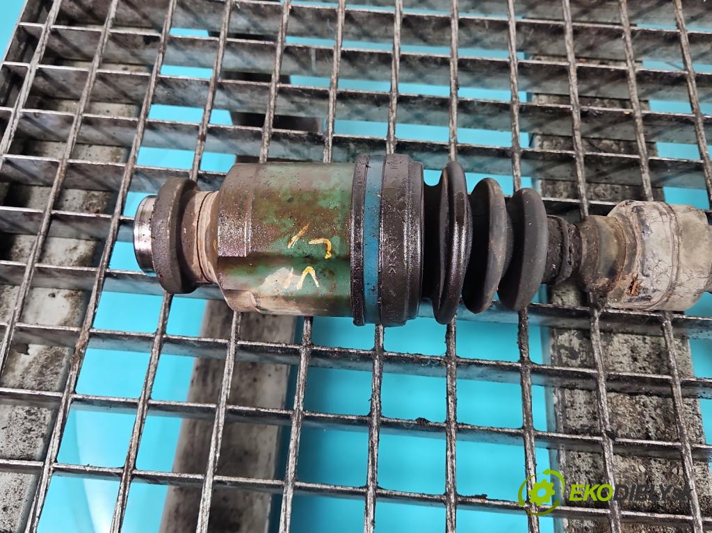 Mitsubishi Outlander I 2003-2006 2.0 16V 136 HP manual 100 kW 1997 cm3 5- poloos predné ľavé