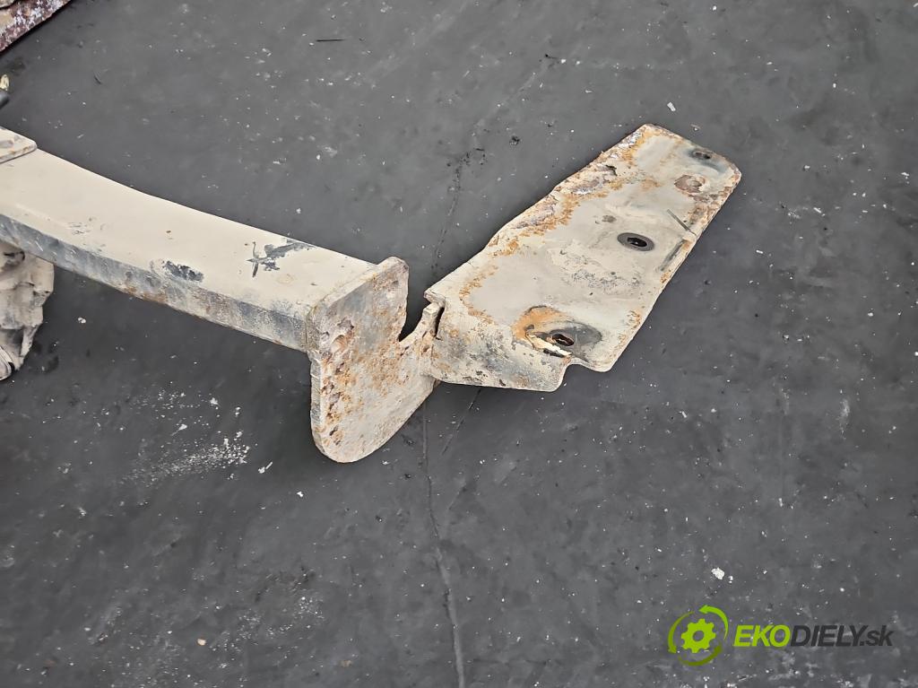 Opel Vectra C 2002-2008 1.9 cdti 150 HP manual 110 kW 1910 cm3 5- Hák: vlečení:  (Ťažné zariadenie)