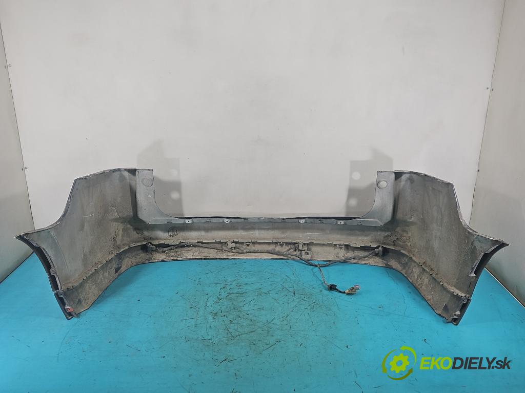 Opel Vectra C 2002-2008 1.9 cdti 150 hp manual 110 kW 1910 cm3 5- nárazník zadní  (Klika dveří ostatní)