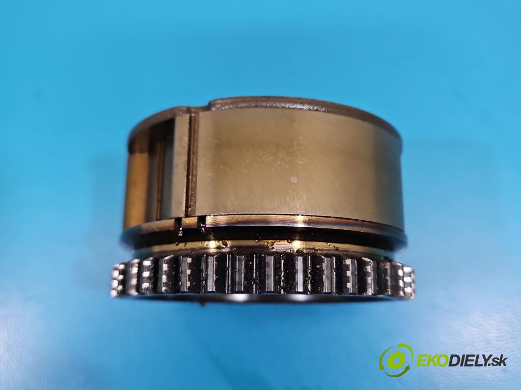 Nissan Qashqai I J10 2006-2013 1.6 16V 117 hp manual 86 kW 1598 cm3 5- kolo fází vačkový 9U50B