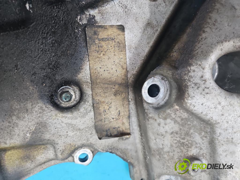 Nissan Qashqai I J10 2006-2013 1.6 16V HR16DE: 117 hp manual 86 kW 1598 cm3 5- obal vačkový HR16DE (Kryt motoru )