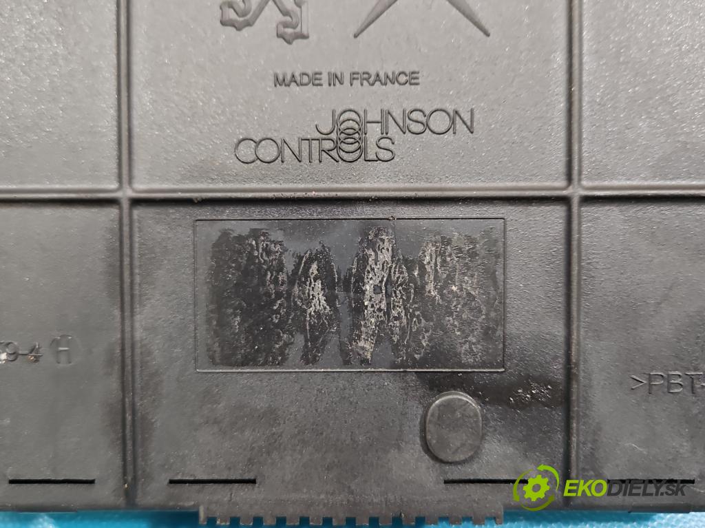 Citroen C4 I 2004-2011 1.4 16V 88 hp manual 65 kW 1360 cm3 3- řídící jednotka motoru IAW 6LP2.05