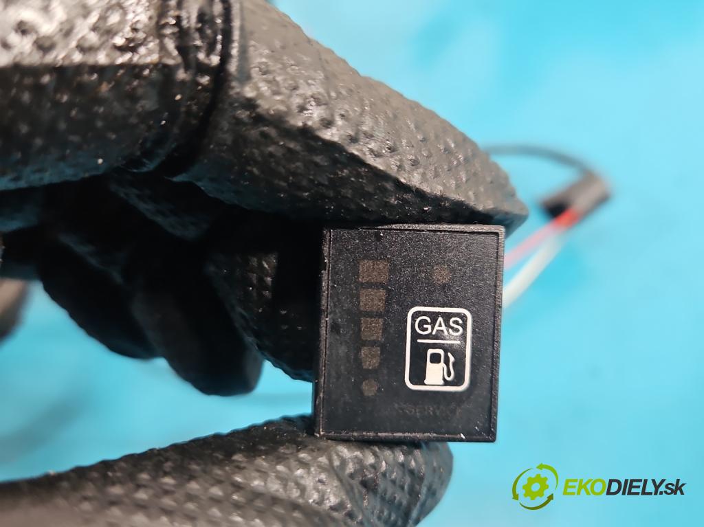 Mitsubishi Outlander I 2003-2006 2.0 16V 136 HP manual 100 kW 1997 cm3 5- inštalácia LPG