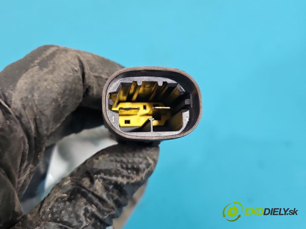 Citroen C4 I 2004-2011 1.6 hdi 90 HP manual 66 kW 1560 cm3 5- Ventilátor chladiča