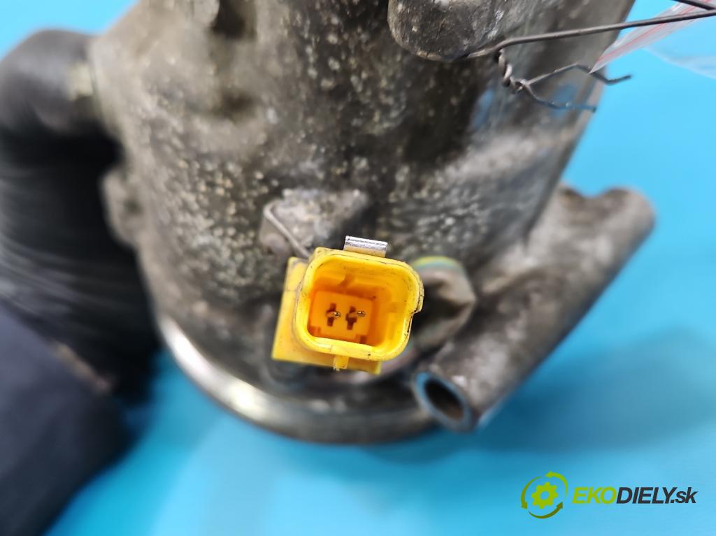 Citroen C4 I 2004-2011 1.4 16V 88 hp manual 65 kW 1360 cm3 3- Kompresor: klíma 9651910980 (Kompresor klimatizace)