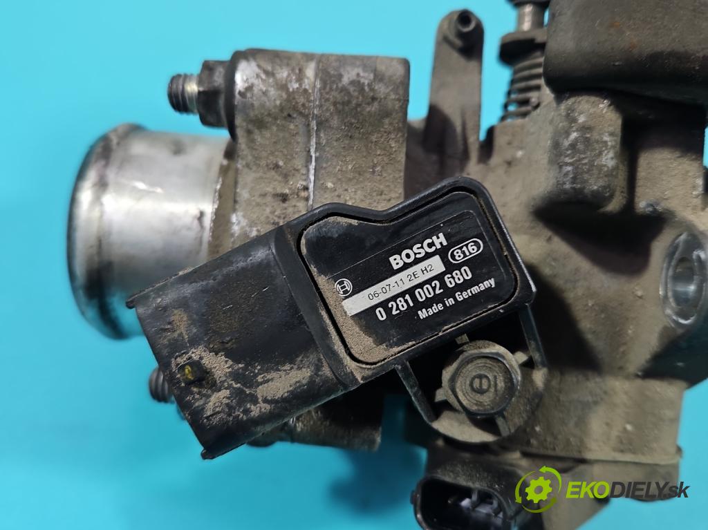 Honda Fr-v 2.2 i-ctdi: 140 hp manual 103 kW 2204 cm3 5- škrticí klapka GV14A (Škrticí klapka)