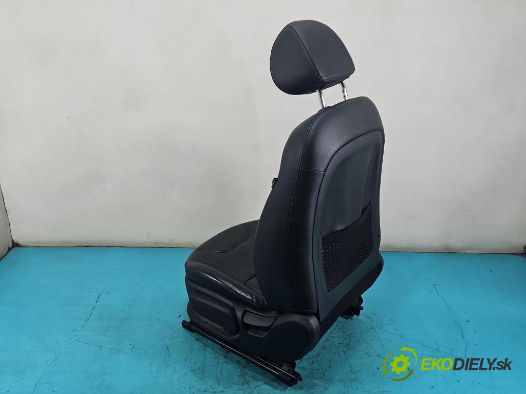 Kia Niro I 2016-2022 1.6 GDI 105 HP automatic 77 kW 1580 cm3 5- sedačke: komplet