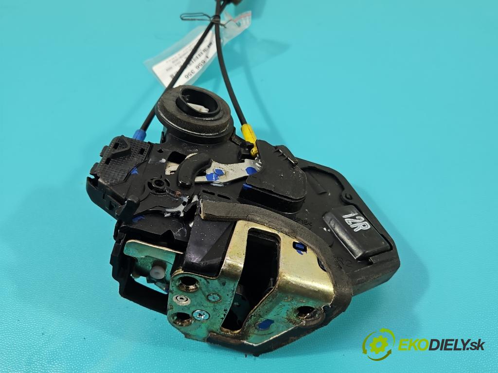 Toyota Corolla Verso II 2004-2009 1.8 vvti 129 hp manual 95 kW 1794 cm3 5- zámek zadní pravý