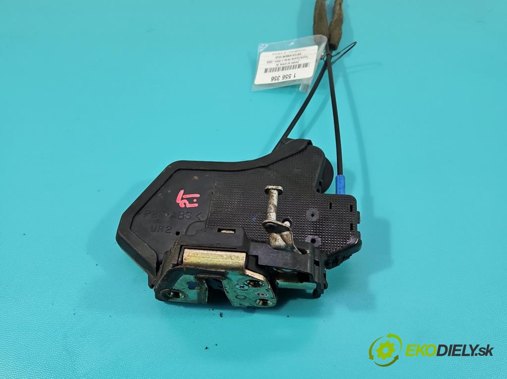 Toyota Corolla Verso II 2004-2009 1.8 vvti 129 hp manual 95 kW 1794 cm3 5- zámek zadní pravý