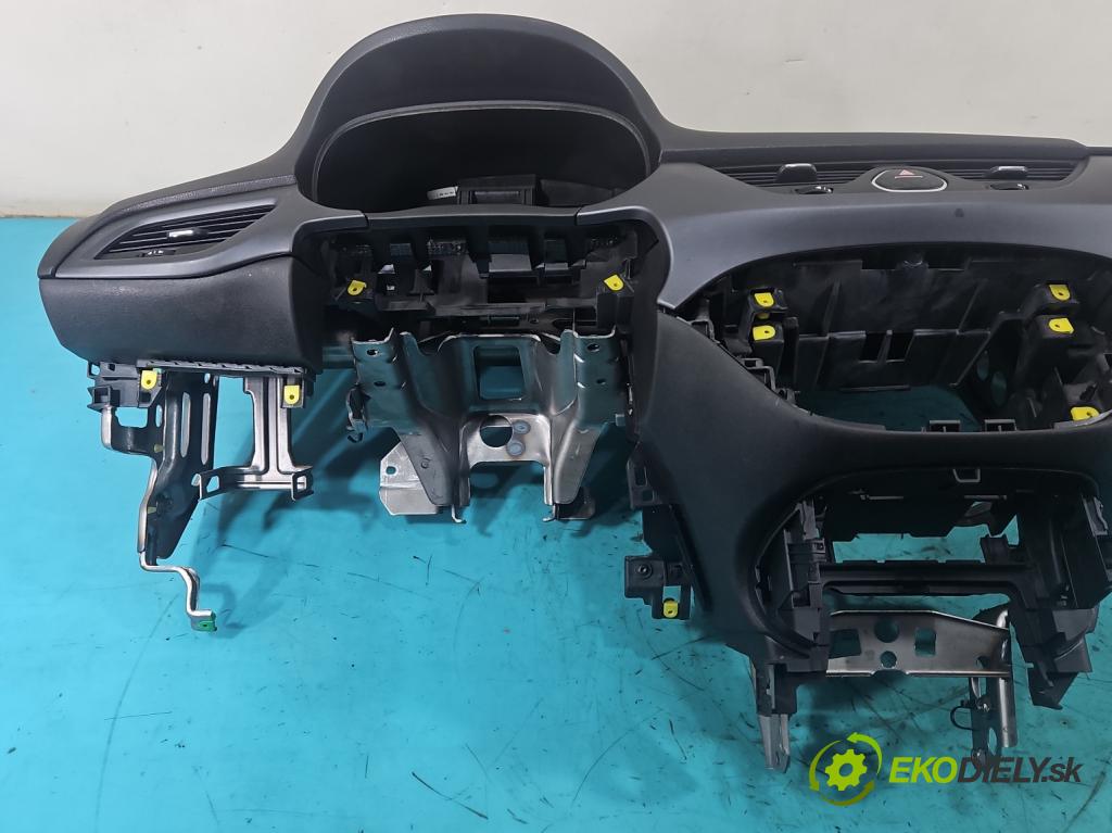 Opel Corsa E 2014-2019 1.3 cdti 75 hp manual 55 kW 1248 cm3 3- kokpit,přistrojova deska