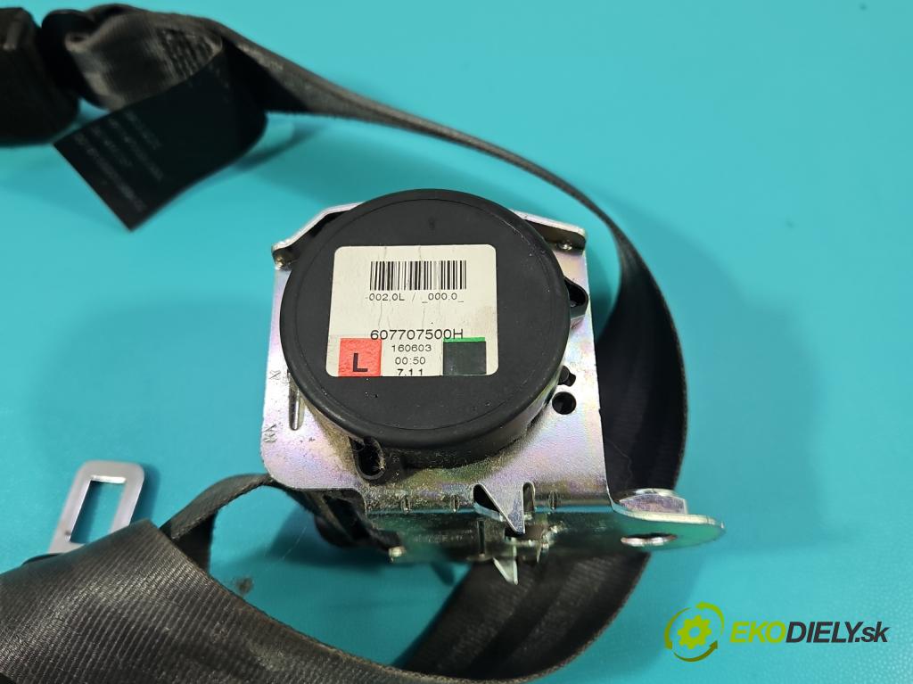 Opel Corsa E 2014-2019 1.3 cdti 75 HP manual 55 kW 1248 cm3 3- pas bezpečnosť: predné ľavý 39033225