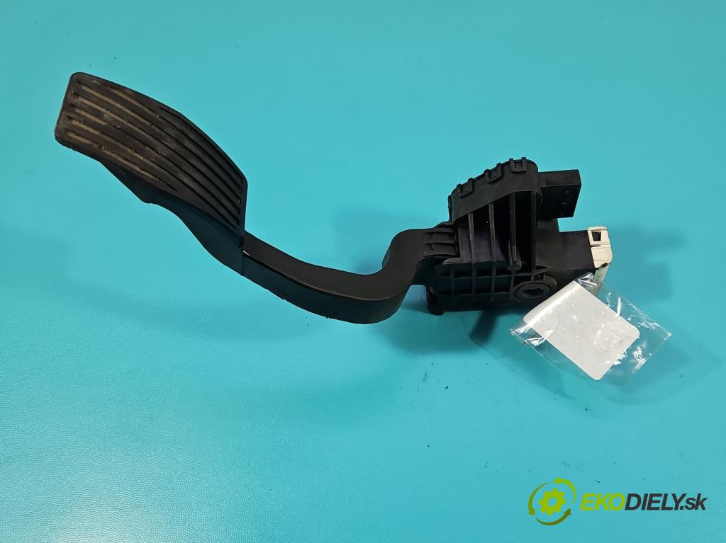 Opel Corsa E 2014-2019 1.3 cdti 75 HP manual 55 kW 1248 cm3 3- pedal plyn potenciometr: 13305804