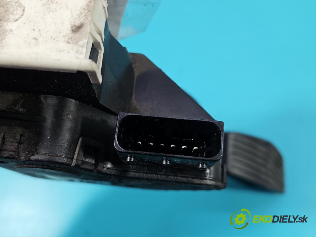 Opel Corsa E 2014-2019 1.3 cdti 75 HP manual 55 kW 1248 cm3 3- pedal plyn potenciometr: 13305804