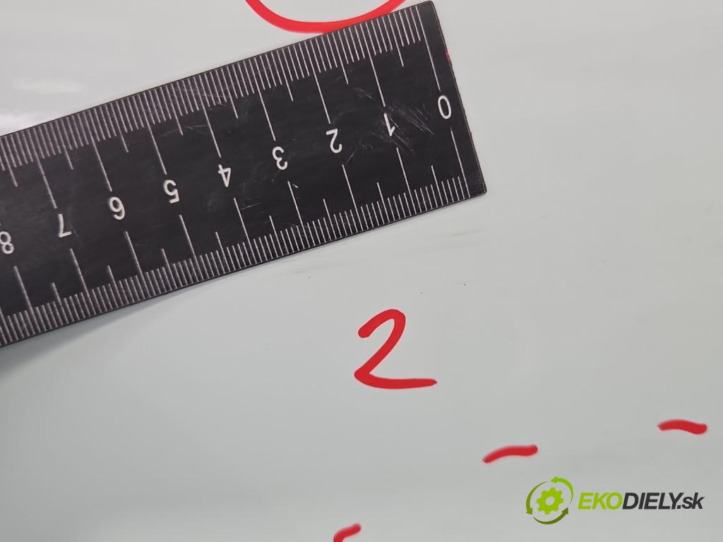 Opel Corsa E 2014-2019 1.3 cdti 75 HP manual 55 kW 1248 cm3 3- dvere predné ľavé  (Kľučka dverí ostatné)