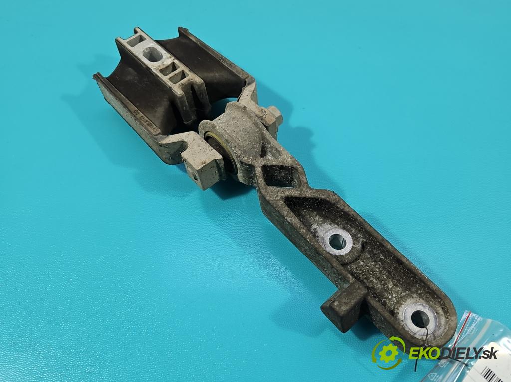 Volvo S90 II 2016- 2.0 T 320KM automatic 235 kW 1969 cm3 4- Tlapka: převodovky stupňová 31359890