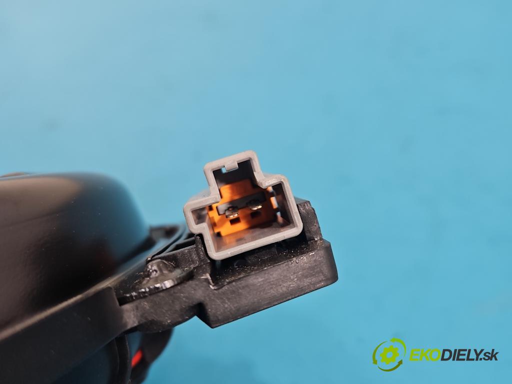 Volvo S90 II 2016- 2.0 T 320KM automatic 235 kW 1969 cm3 4- Subwoofer: 31409672 (Audio zariadenie)