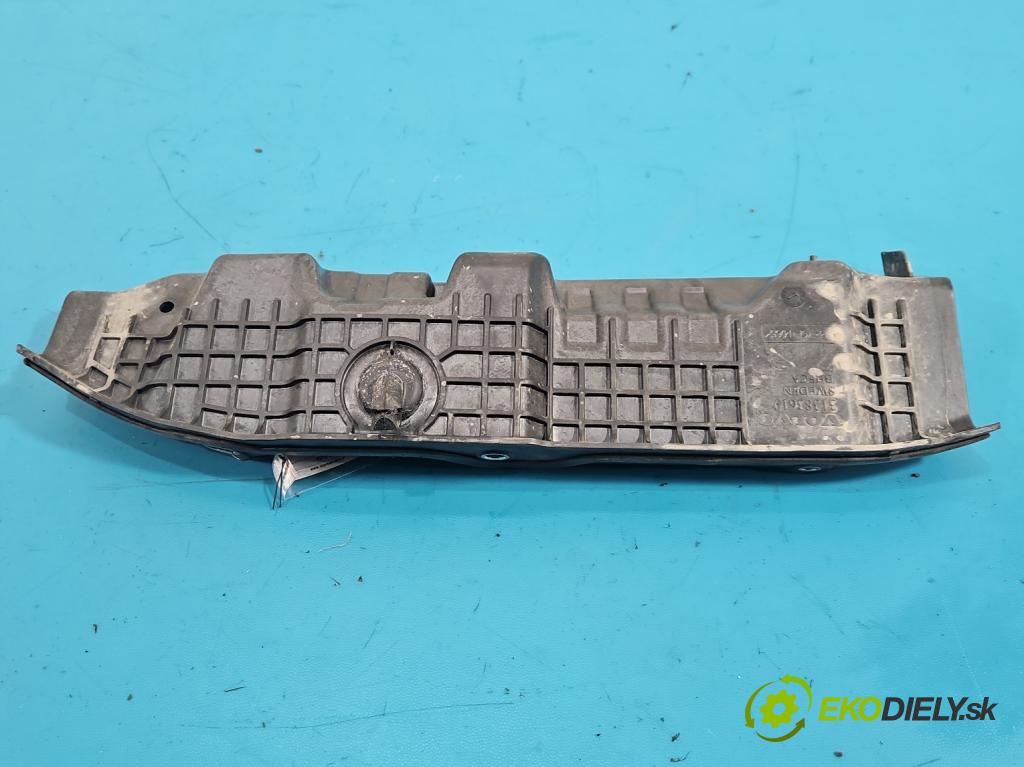 Volvo S90 II 2016- 2.0 T 320KM automatic 235 kW 1969 cm3 4- kryt plastová 31383619