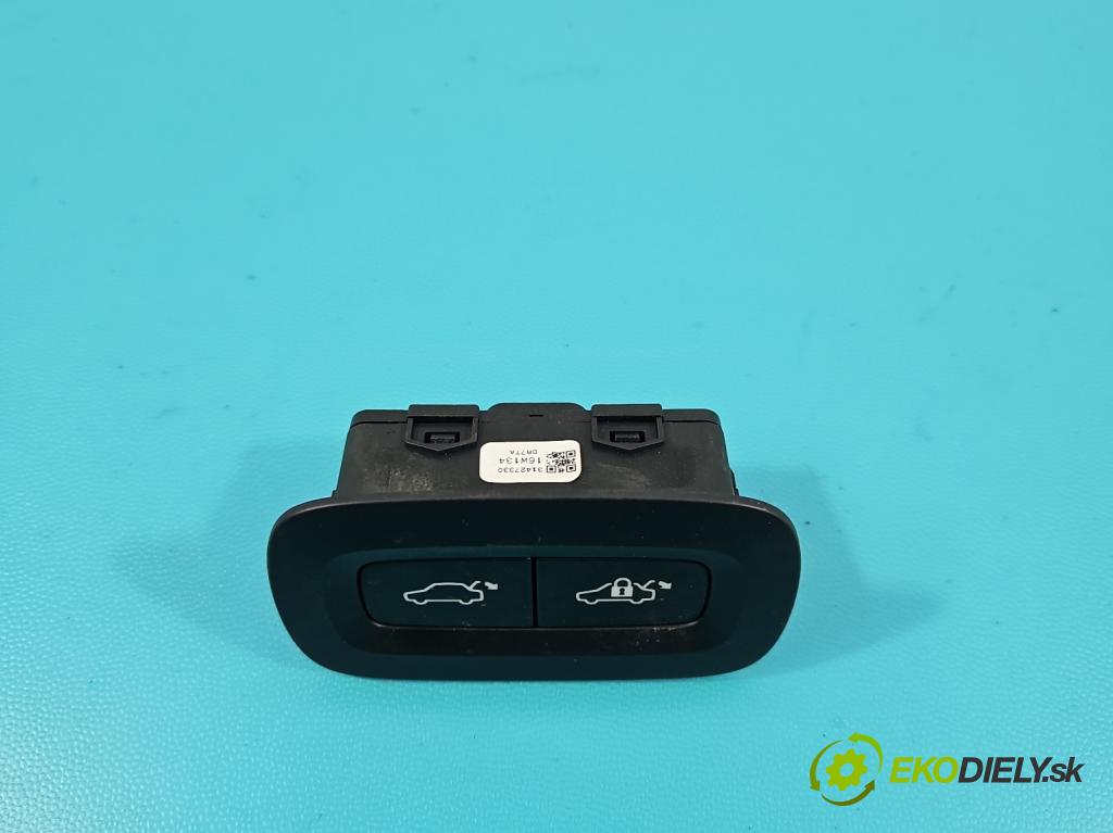 Volvo S90 II 2016- 2.0 T 320KM automatic 235 kW 1969 cm3 4- prepínač ostatné 31427330
