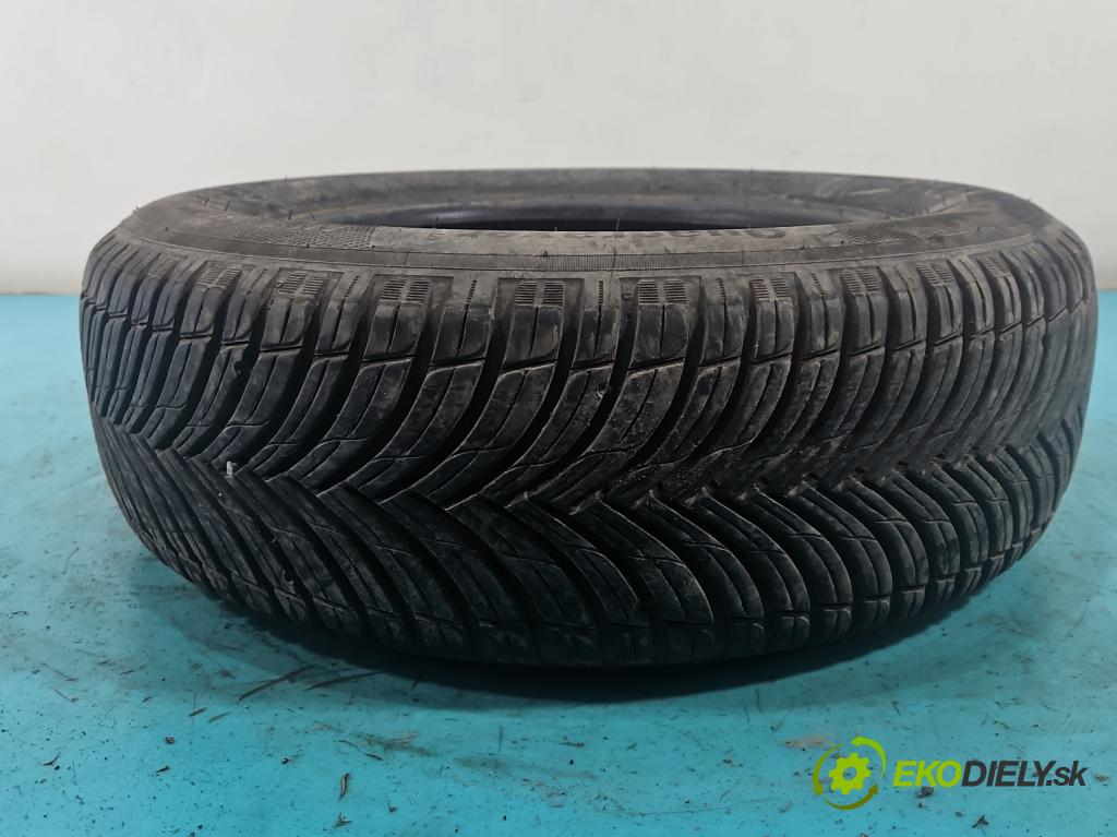 Citroen C4 I 2004-2011 1.4 16V 88 HP manual 65 kW 1360 cm3 3- pneumatika celoročné 4ks komplet
