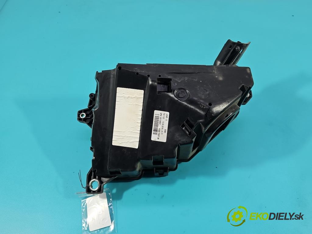 Volvo S90 II 2016- 2.0 T 320KM automatic 235 kW 1969 cm3 4- obal 31398001