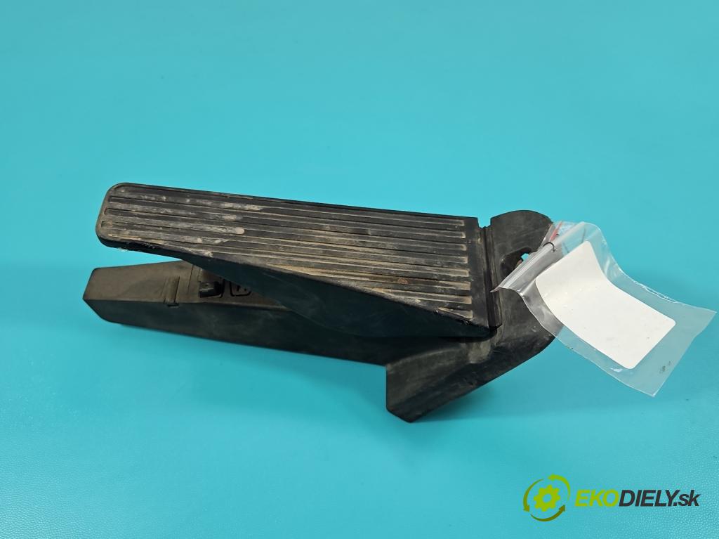 Volvo S90 II 2016- 2.0 T 320KM automatic 235 kW 1969 cm3 4- pedal plyn potenciometr: 31445780