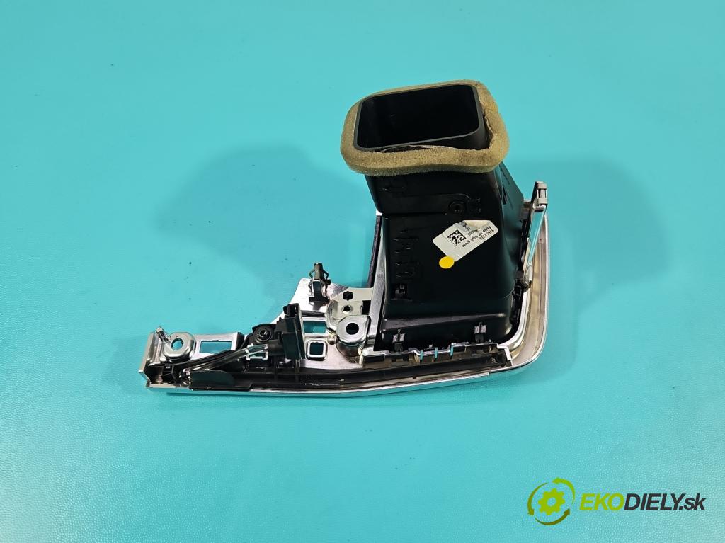 Volvo S90 II 2016- 2.0 T 320KM automatic 235 kW 1969 cm3 4- Mřížka: kúrenia ostatné 31417211