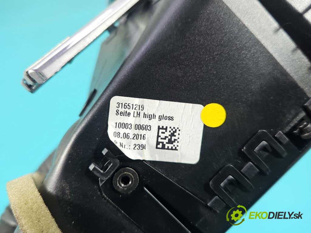 Volvo S90 II 2016- 2.0 T 320KM automatic 235 kW 1969 cm3 4- Mřížka: kúrenia ostatné 31417211