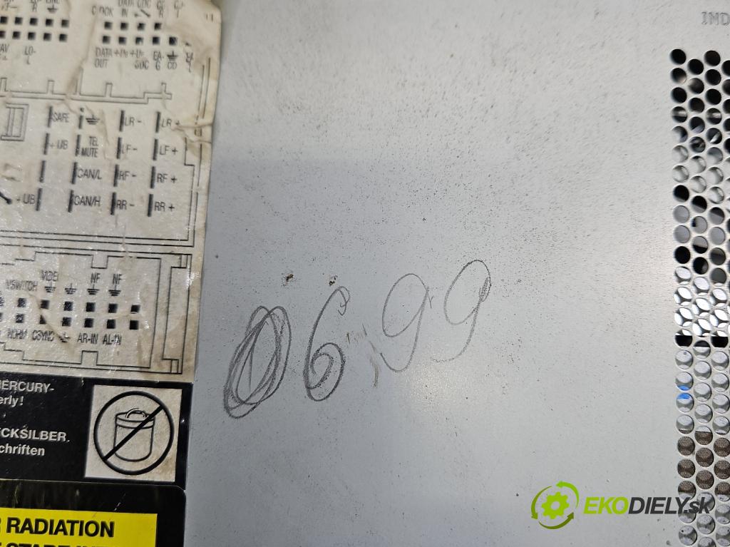 Vw Passat B6 2005-2010 2.0 tdi 170 HP automatic 125 kW 1968 cm3 4- Radio originál 1K0035198C