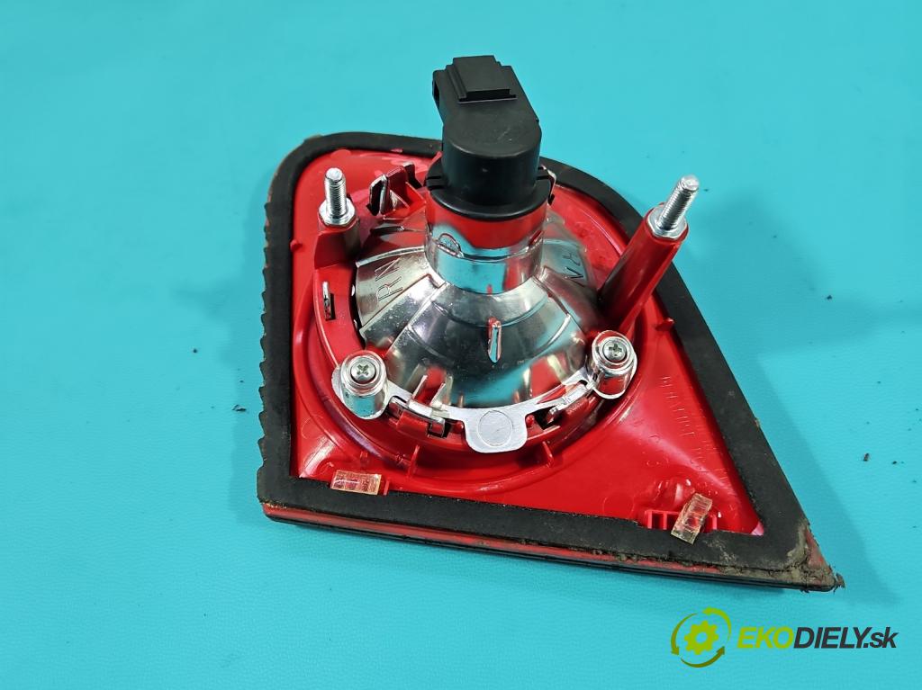 Vw Passat B6 2005-2010 2.0 tdi 170 hp automatic 125 kW 1968 cm3 4- světlo zadní levé 3C5945093E (Klika dveří ostatní)