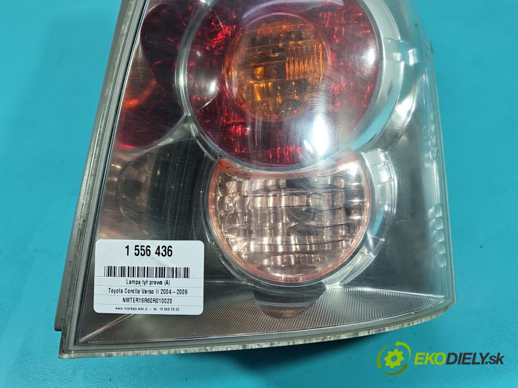 Toyota Corolla Verso II 2004-2009 1.8 vvti 129 HP manual 95 kW 1794 cm3 5- svetlo / reflektor zadné pravé  (Kľučka dverí ostatné)
