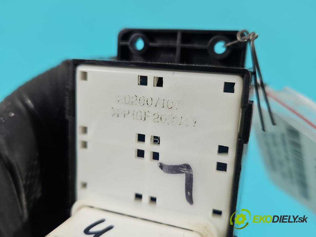 Hyundai I10 I 2008-2013 1.1 69KM manual 50.8 kW 1086 cm3 5- Přepínač oken zpětných zrcátek 202007107