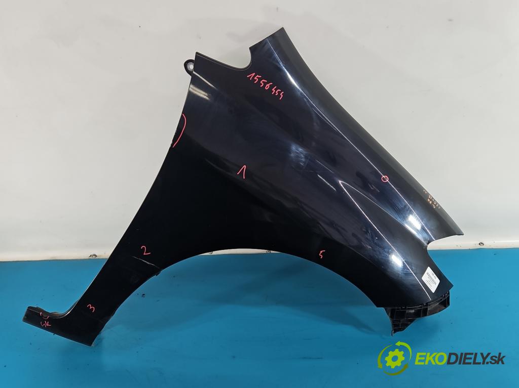 Honda Fr-v 2.2 i-ctdi: 140 HP manual 103 kW 2204 cm3 5- blatník predné pravý  (Kľučka dverí ostatné)