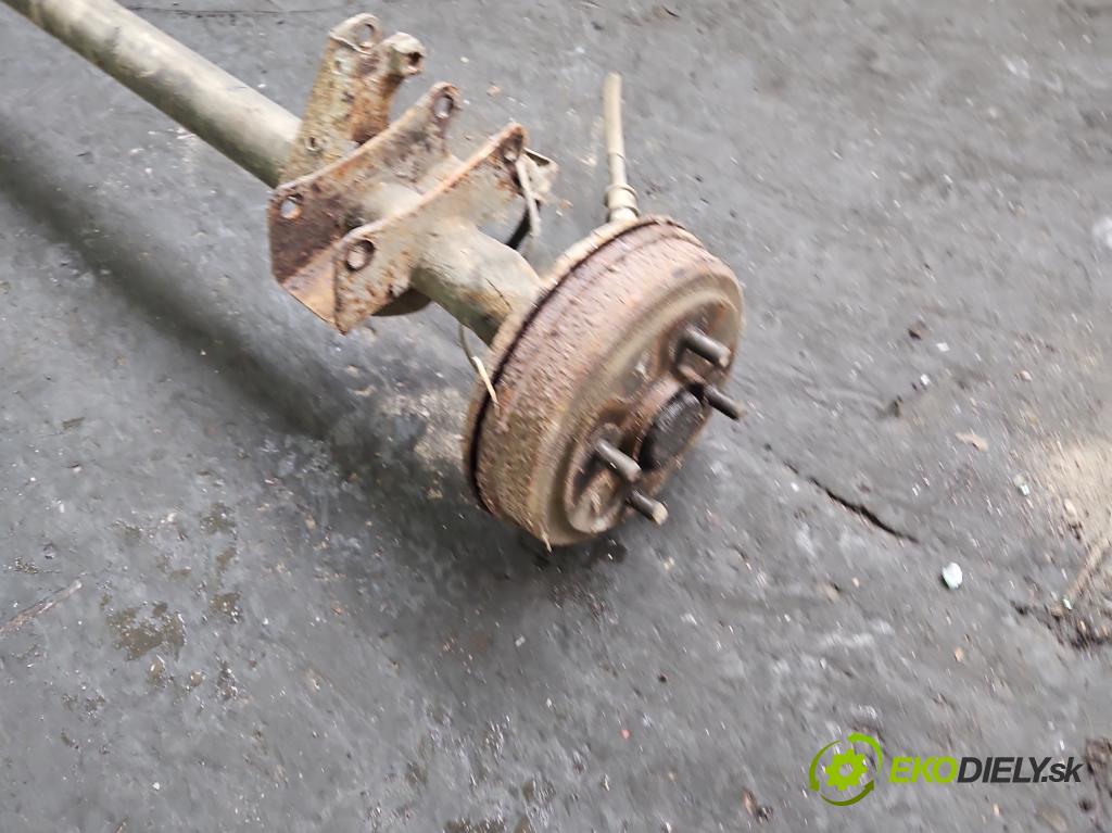 Daewoo Matiz 0.8 51KM manual 37.5 kW 796 cm3 5- zadna výstuha  (Výstuha zadná)